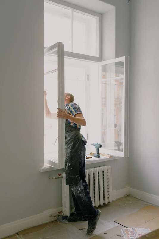 How to Pick Windows for an Apartment Renovation