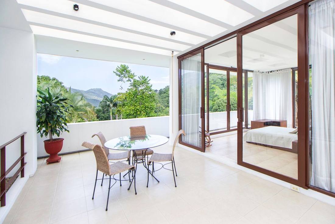Balcony Sliding Door Wind Noise: 8 Causes to Check