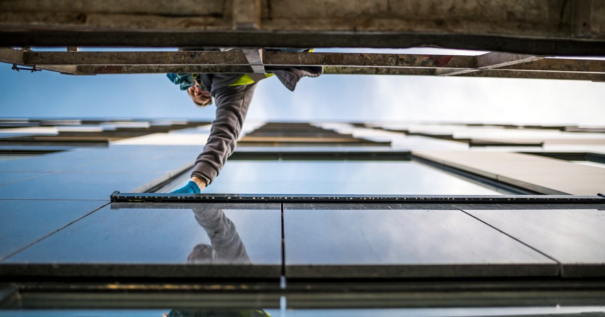 Scratched Window Glass: Repair, Polish or Replace?