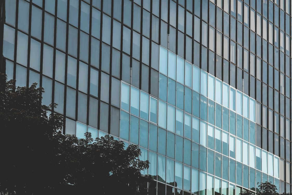 Curtain Wall Glass Edge Chipped? 7 Safety Checks