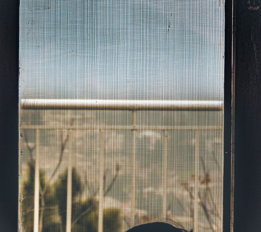 Retractable Screen Door Stuck? 7 Checks Before Repair