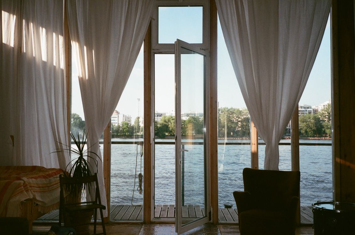 Folding Door Won’t Stack Flat? 7 Checks to Try