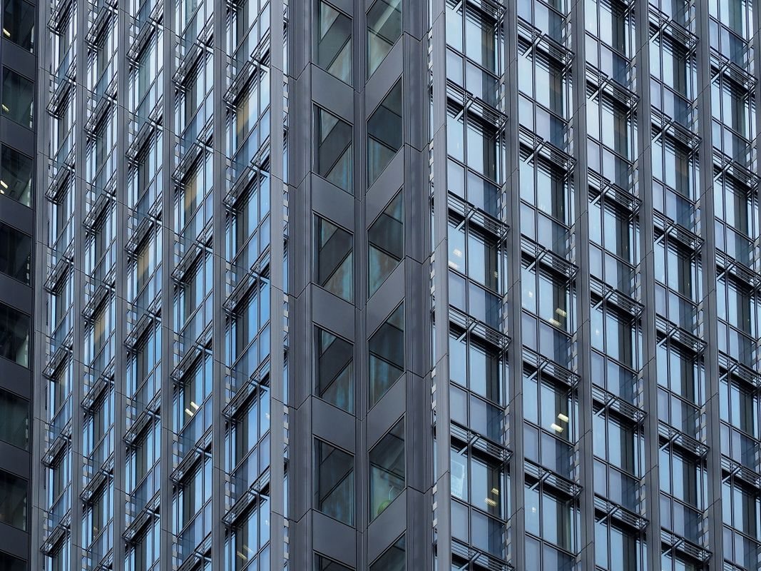 Fixed vs Operable Windows for Air-Conditioned Offices