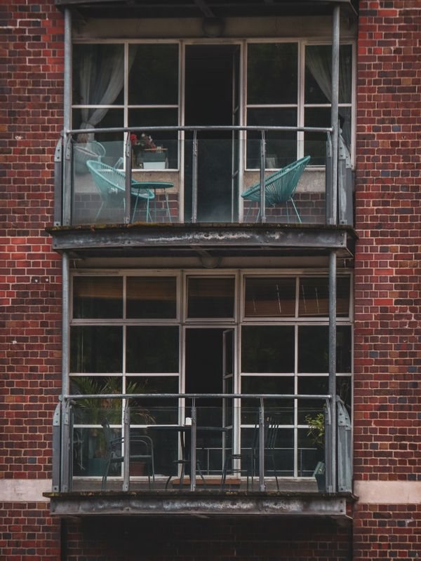 How to Read Air-Leakage Ratings on Window Quotes