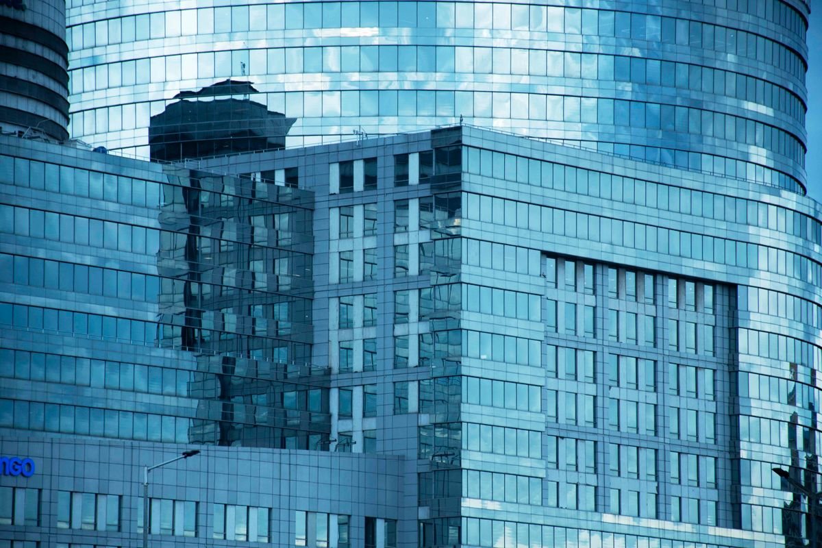 Curtain Wall Glass Replacement in an Occupied Building